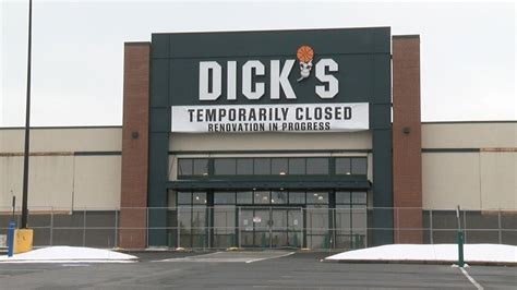 Latham Dick's Sporting Goods reopening as House of Sport